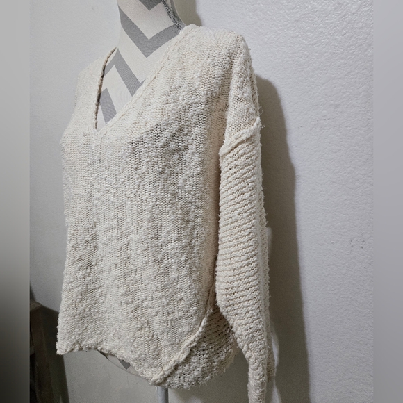 Target Universal Thread 100% Cotton Ivory Knit V-Neck Sweater Size Large - Picture 5 of 8